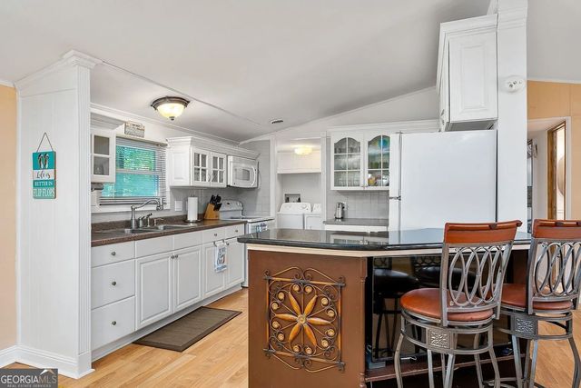 891 Shelor Ferry Road, Fair Play, SC 29643