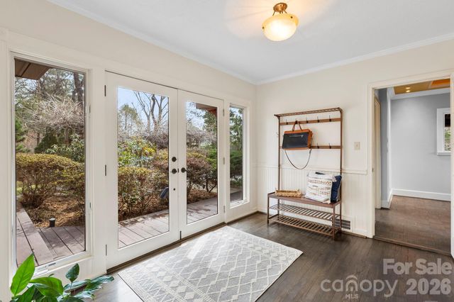 190 School Road, Asheville, NC 28806