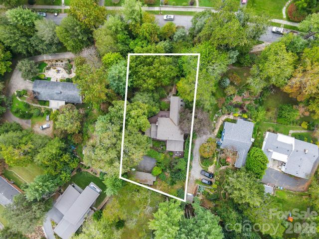 190 School Road, Asheville, NC 28806