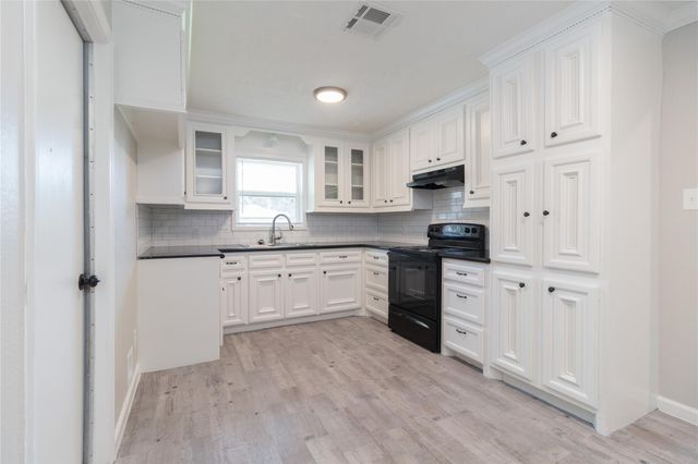 9603 Seeker Street, Houston, TX 77078