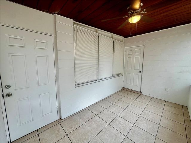 1624 QUEENSWAY ROAD, Orlando, FL 32808