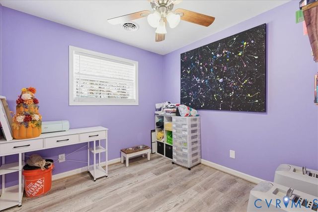 3111 Holly Ave, Colonial Heights, VA 23834