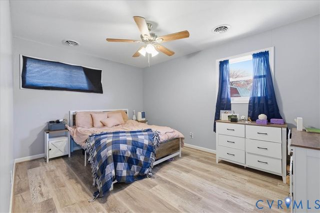 3111 Holly Ave, Colonial Heights, VA 23834