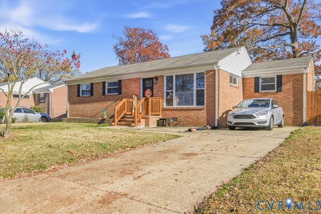 3111 Holly Ave, Colonial Heights, VA 23834