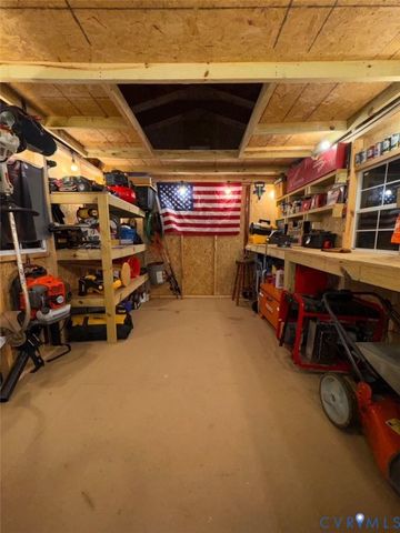 3111 Holly Ave, Colonial Heights, VA 23834