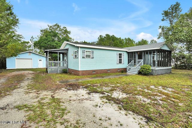 4741 W Trace Drive, Southport, NC 28461