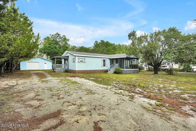 4741 W Trace Drive, Southport, NC 28461