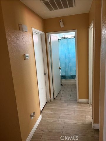 11830 Wolcott, Adelanto, CA 92301