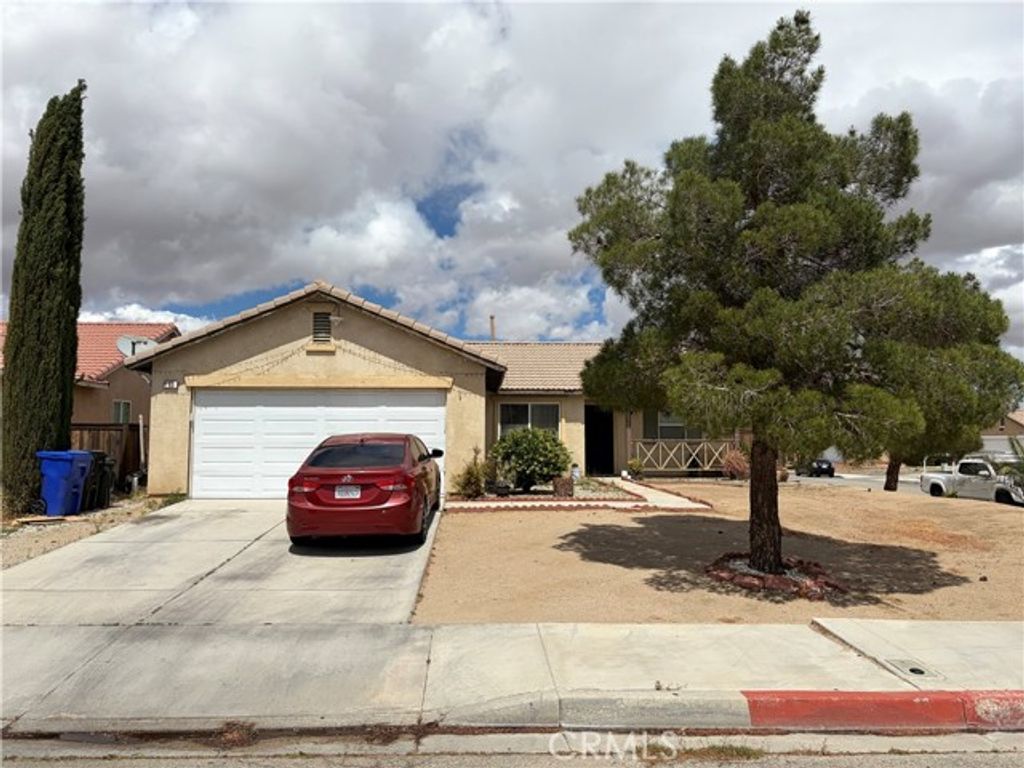 11830 Wolcott, Adelanto, CA 92301