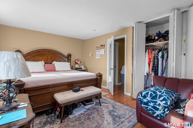 7 Barnstable Lane, Stamford, CT 06907