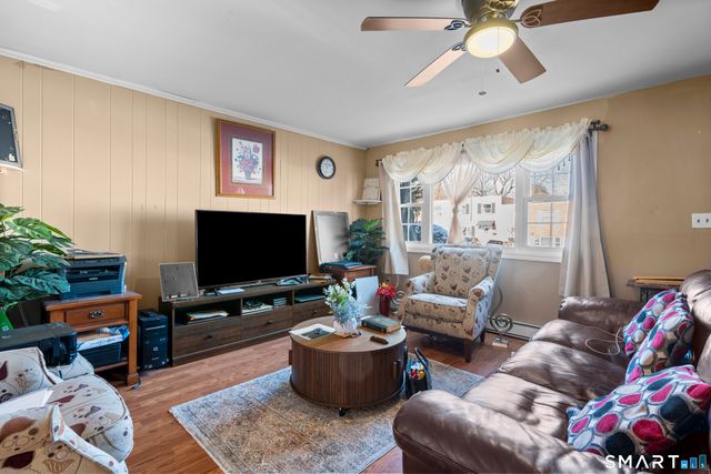 7 Barnstable Lane, Stamford, CT 06907