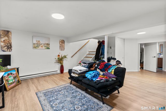 7 Barnstable Lane, Stamford, CT 06907