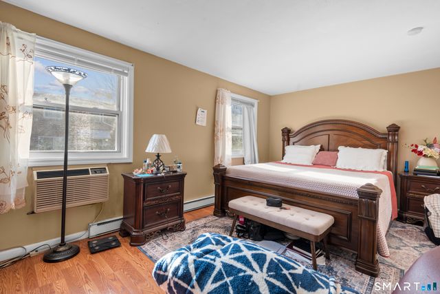 7 Barnstable Lane, Stamford, CT 06907