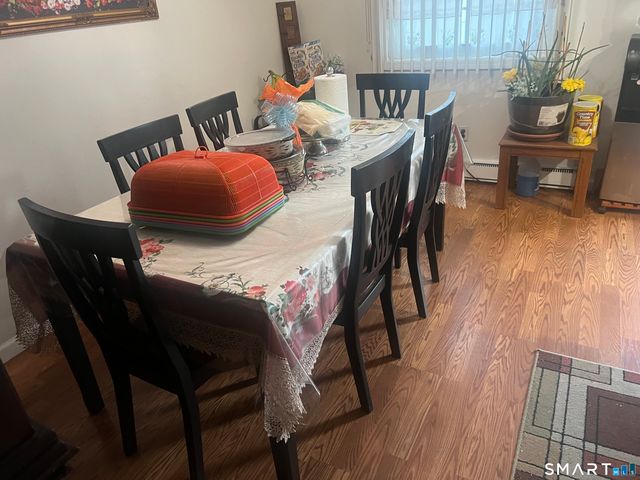 7 Barnstable Lane, Stamford, CT 06907