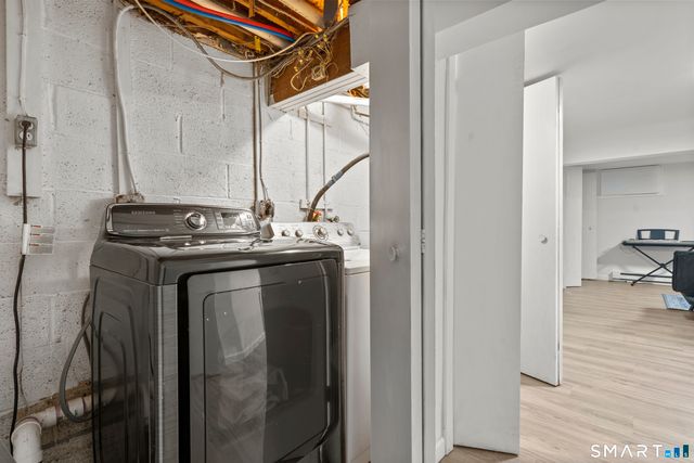 7 Barnstable Lane, Stamford, CT 06907