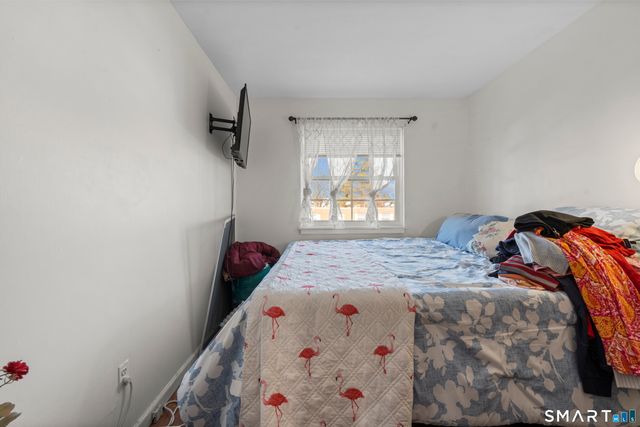 7 Barnstable Lane, Stamford, CT 06907