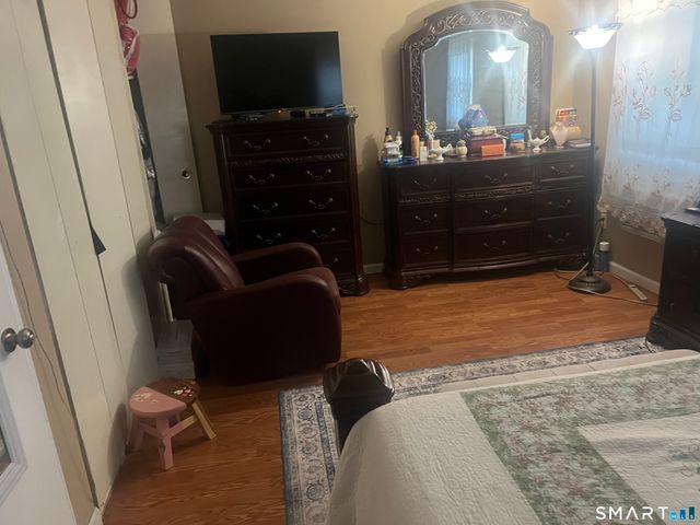 7 Barnstable Lane, Stamford, CT 06907