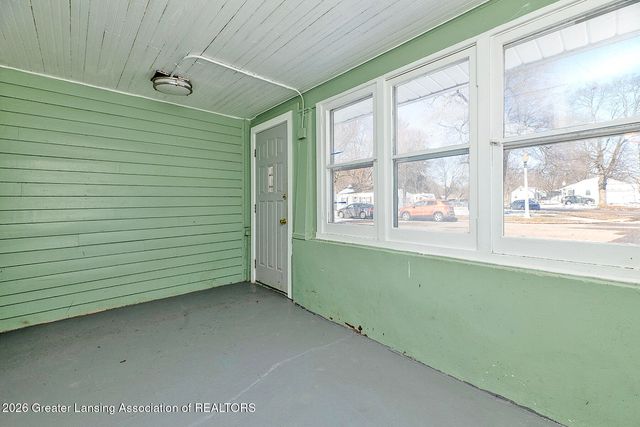 810 Fenton Street, Lansing, MI 48910