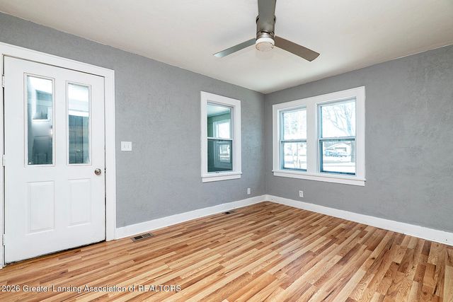 810 Fenton Street, Lansing, MI 48910