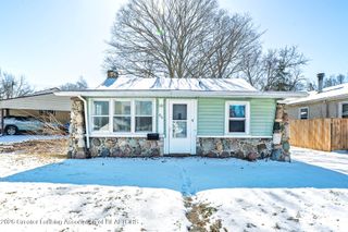 810 Fenton Street, Lansing, MI 48910