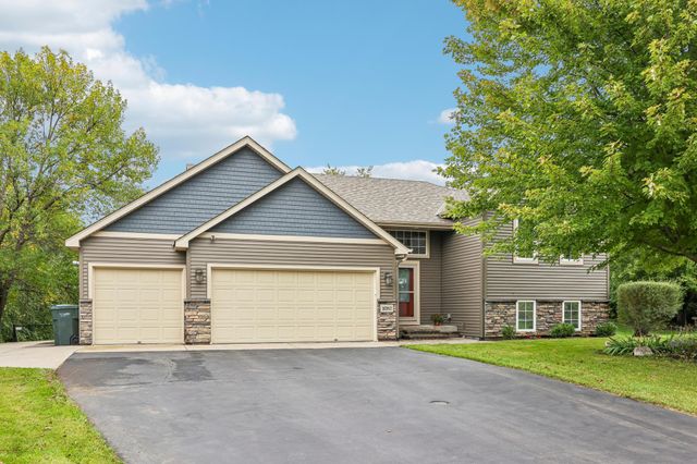 16982 Georgetown Way, Lakeville, MN 55068