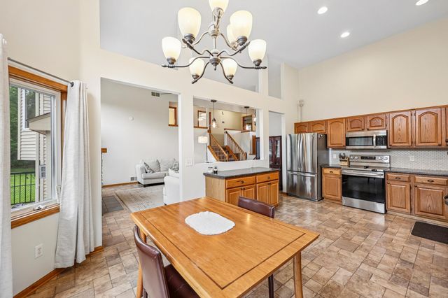 16982 Georgetown Way, Lakeville, MN 55068