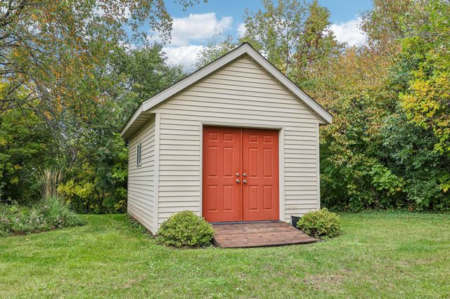 16982 Georgetown Way, Lakeville, MN 55068
