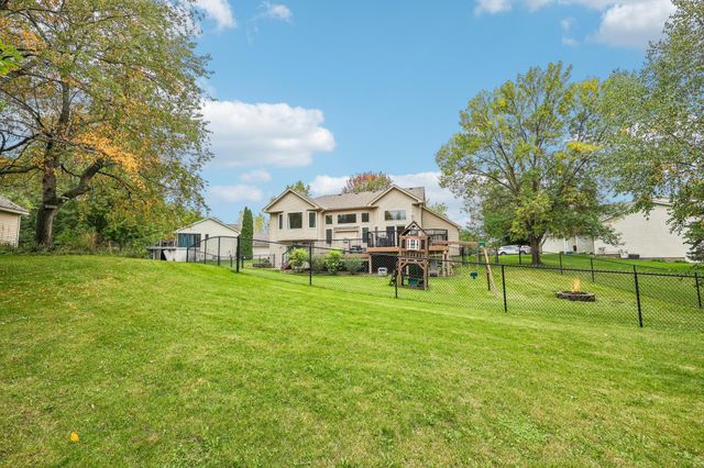 16982 Georgetown Way, Lakeville, MN 55068