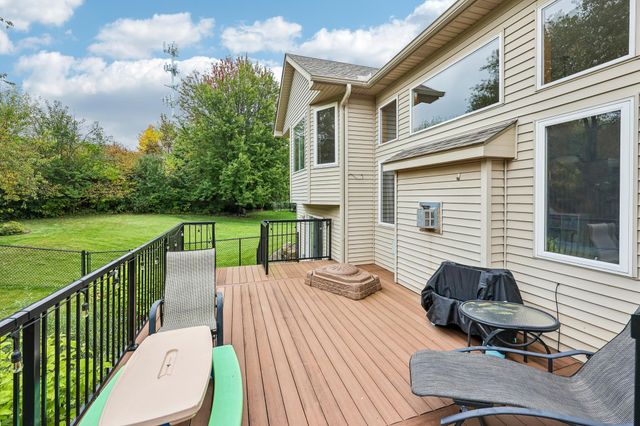 16982 Georgetown Way, Lakeville, MN 55068