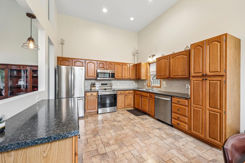16982 Georgetown Way, Lakeville, MN 55068 — photo 3