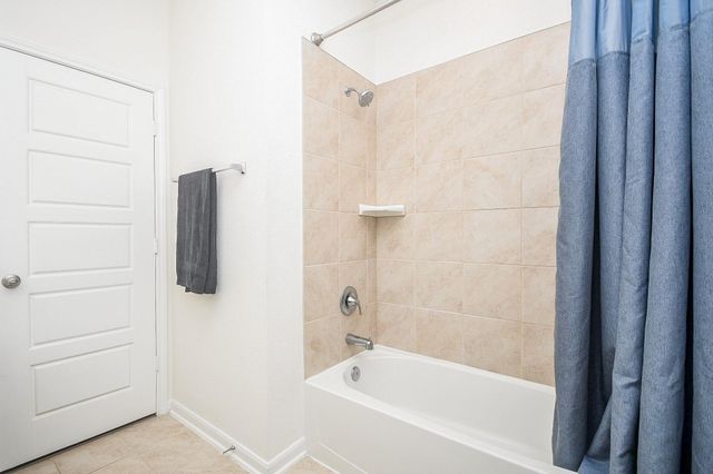 3043 Kastania Lane, Fresno, TX 77545