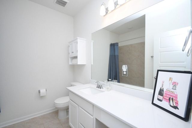 3043 Kastania Lane, Fresno, TX 77545