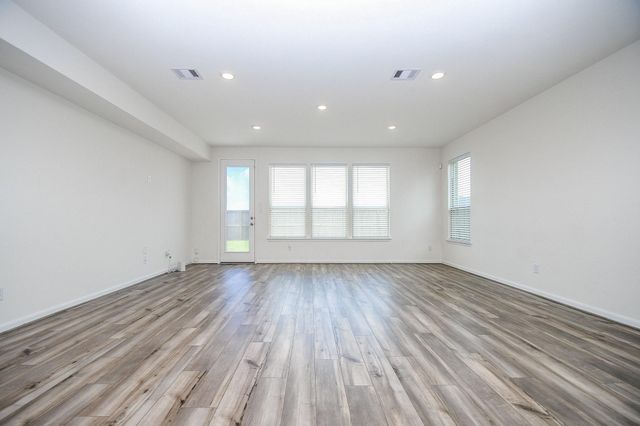 3043 Kastania Lane, Fresno, TX 77545