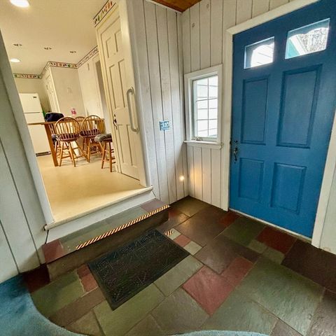 25 Woodward Ave, Reading, MA 01867