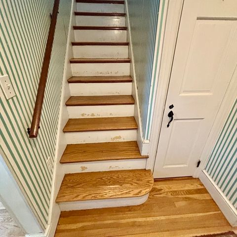 25 Woodward Ave, Reading, MA 01867