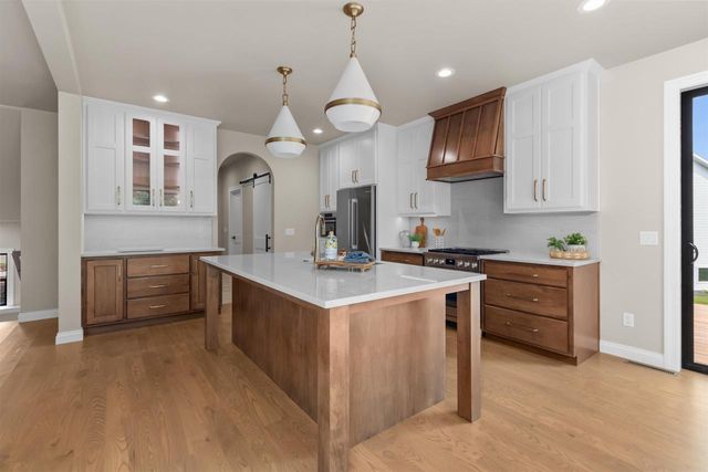2417 ADRIENNE COURT, De Pere, WI 54115