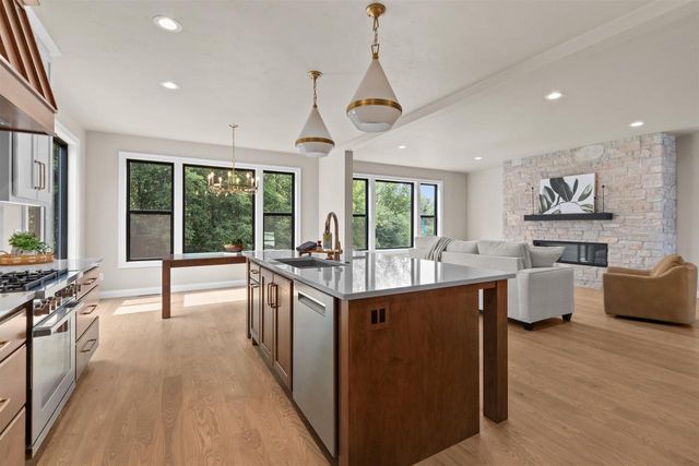 2417 ADRIENNE COURT, De Pere, WI 54115