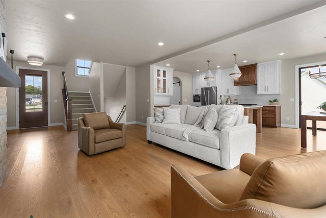 2417 ADRIENNE COURT, De Pere, WI 54115