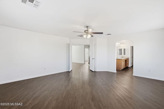 119 S Beyerville Place, Sahuarita, AZ 85629