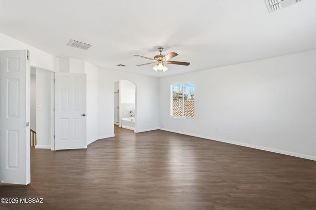 119 S Beyerville Place, Sahuarita, AZ 85629