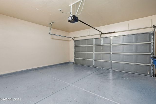 119 S Beyerville Place, Sahuarita, AZ 85629