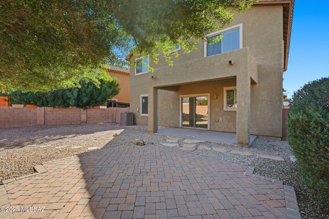 119 S Beyerville Place, Sahuarita, AZ 85629