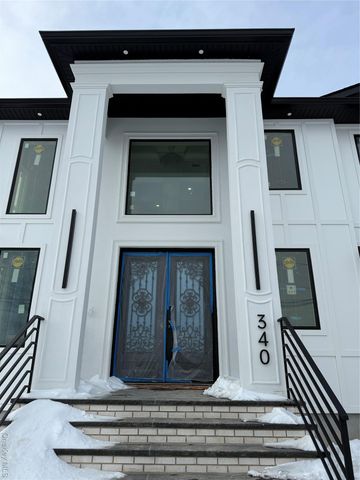 340 Doris Avenue, Franklin Square, NY 11010