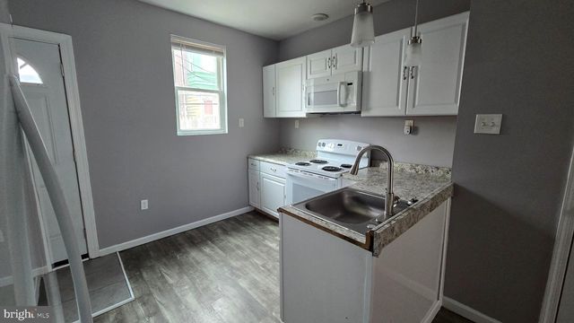 2414 W FIRTH ST, Philadelphia, PA 19132