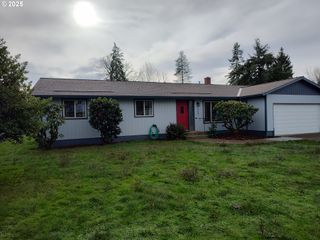 253 Se POLK St, Willamina, OR 97396