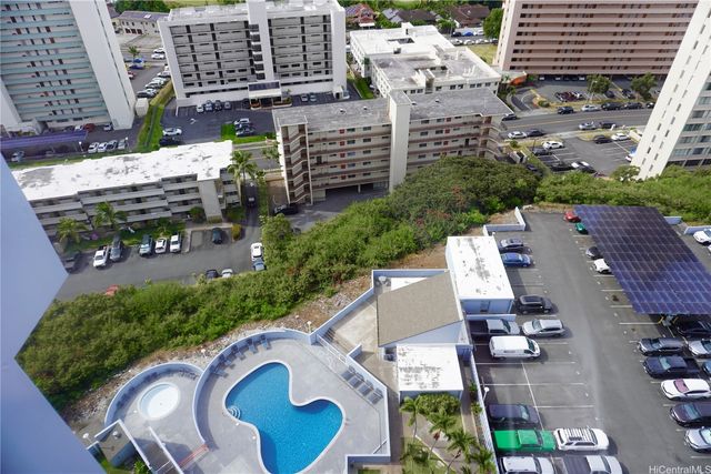3045 Ala Napuaa Place 1705, Honolulu, HI 96818