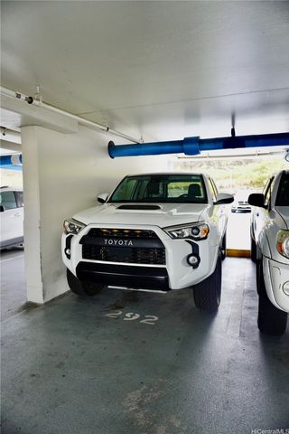 3045 Ala Napuaa Place 1705, Honolulu, HI 96818