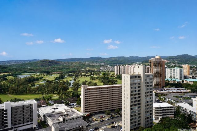 3045 Ala Napuaa Place 1705, Honolulu, HI 96818