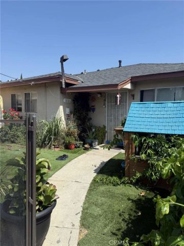 1261 W 139th Street, Gardena, CA 90247