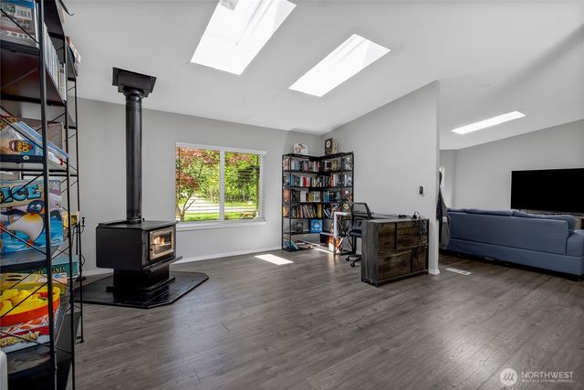 330 E Balbriggan Road, Shelton, WA 98584